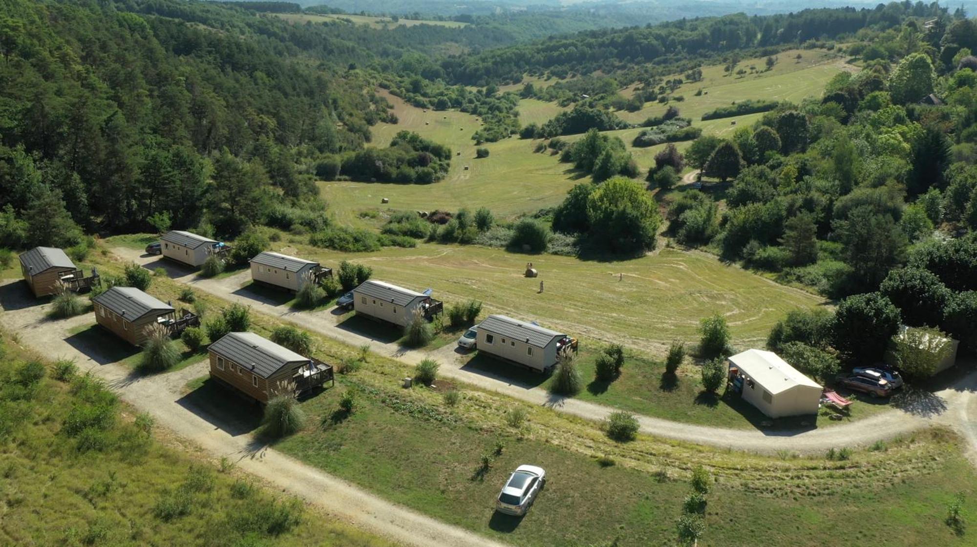 Camping Les Terrasses De Dordogne Rouffignac Saint-Cernin ภายนอก รูปภาพ