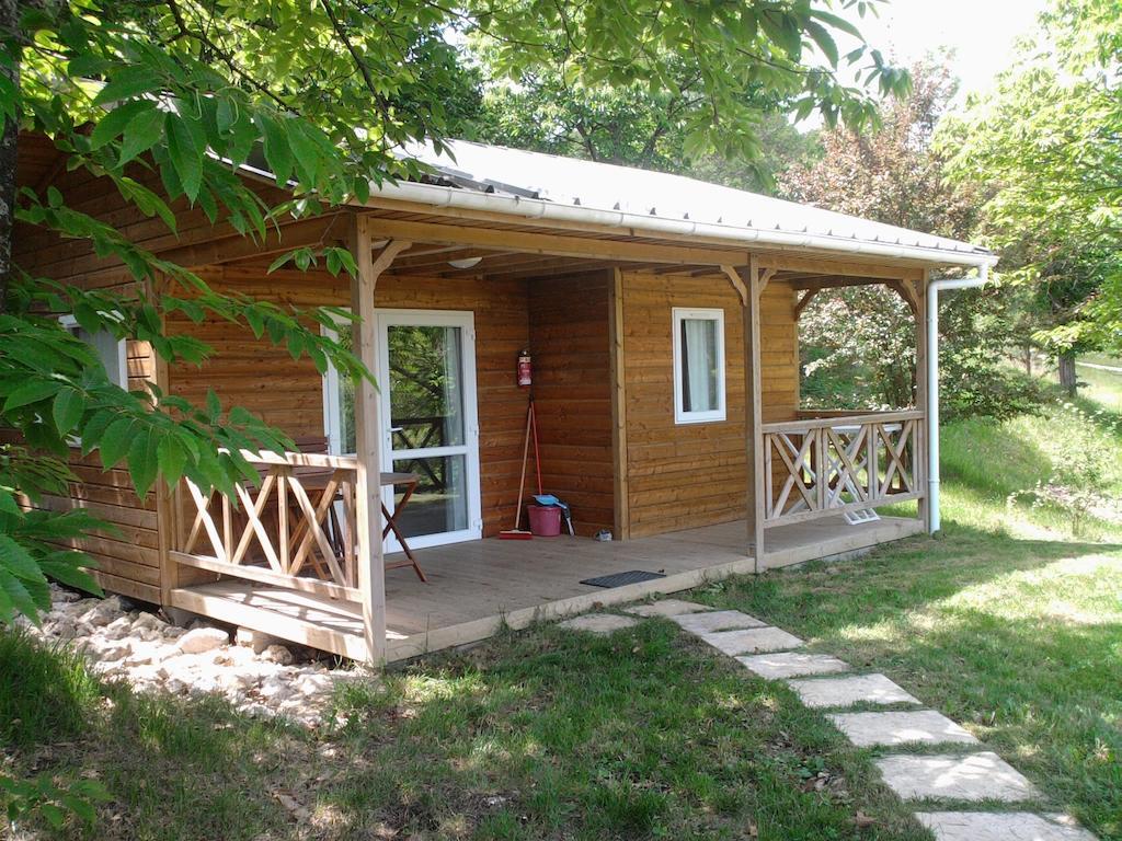 Camping Les Terrasses De Dordogne Rouffignac Saint-Cernin ห้อง รูปภาพ