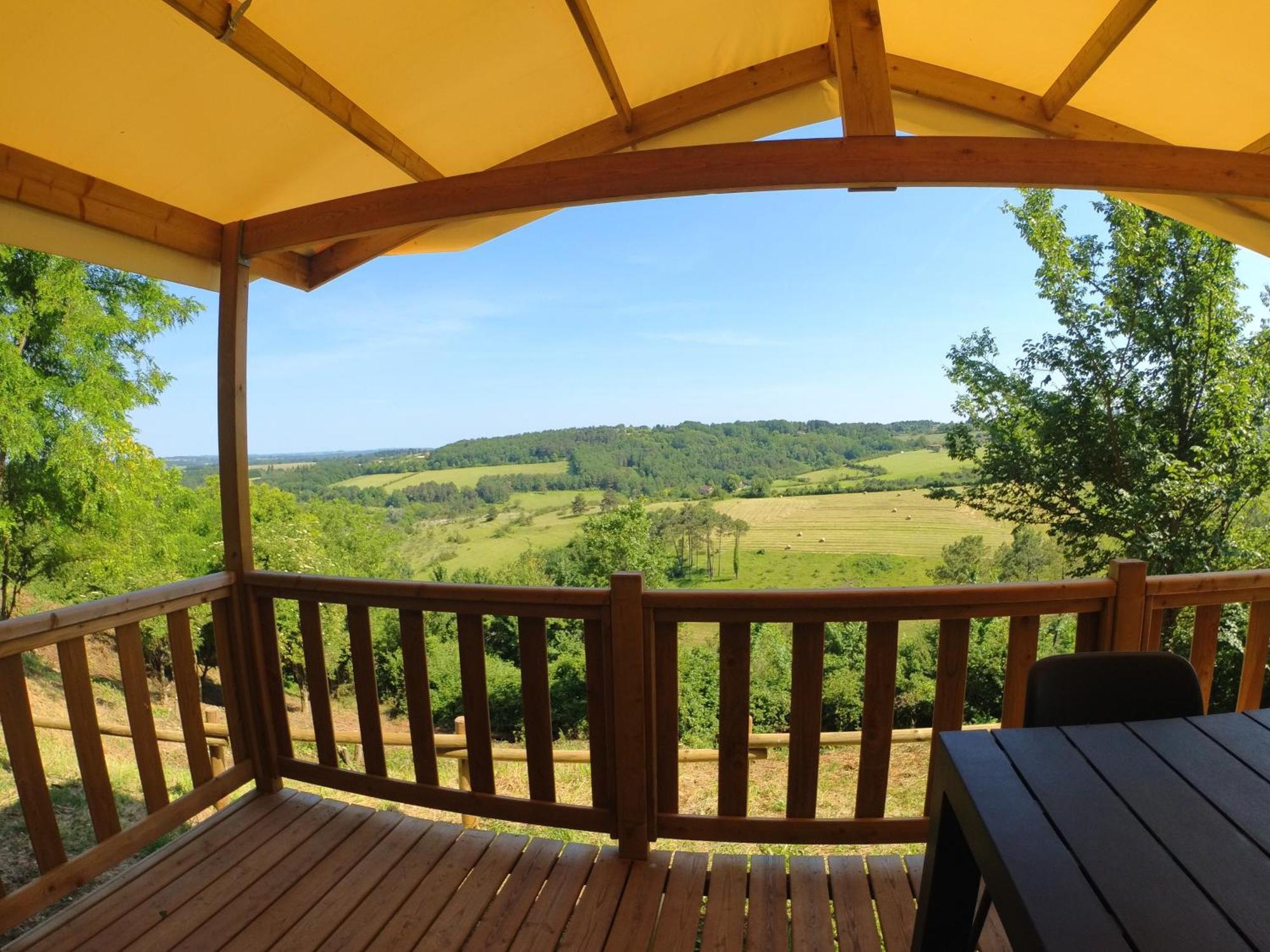 Camping Les Terrasses De Dordogne Rouffignac Saint-Cernin ห้อง รูปภาพ