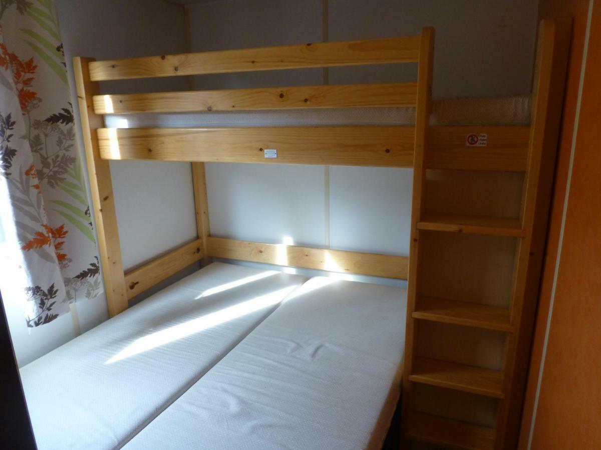 Camping Les Terrasses De Dordogne Rouffignac Saint-Cernin ภายนอก รูปภาพ