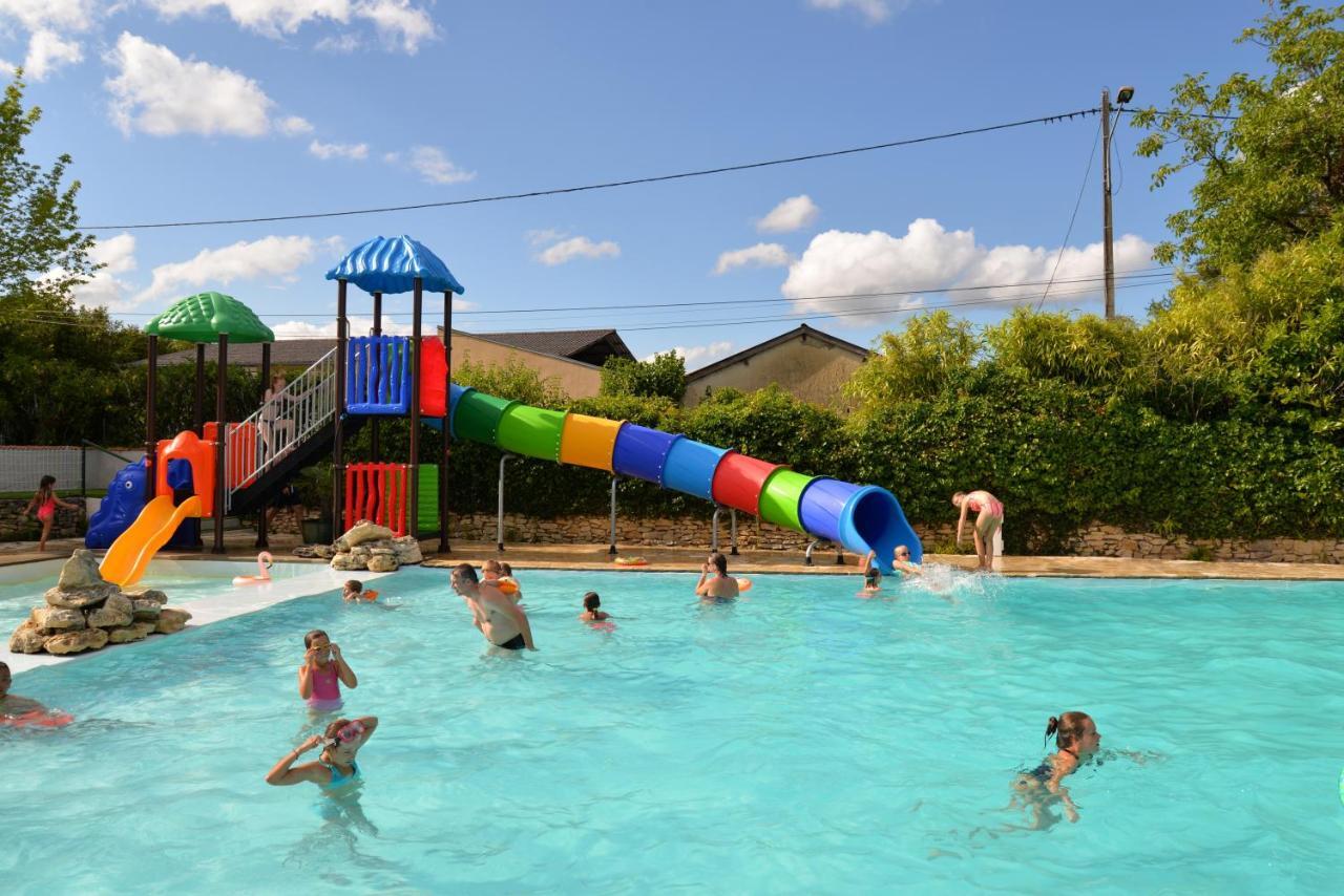 Camping Les Terrasses De Dordogne Rouffignac Saint-Cernin ภายนอก รูปภาพ